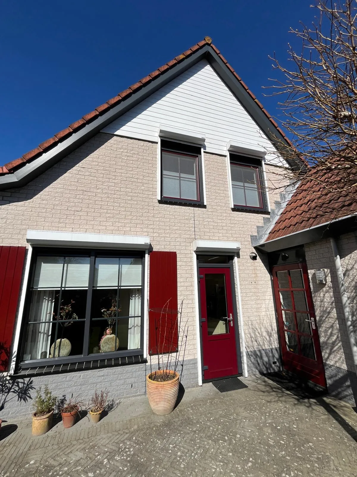 Woning in Steenbergen met nieuwe kunststof kozijnen